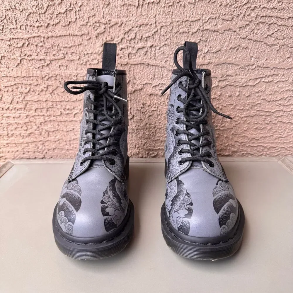 Dr Martens 1460 OT Tattoo Boots Gunmetal Gray Japanese Dragon Womens 8 Lace Up